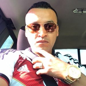 Meet your Posher, Jorge